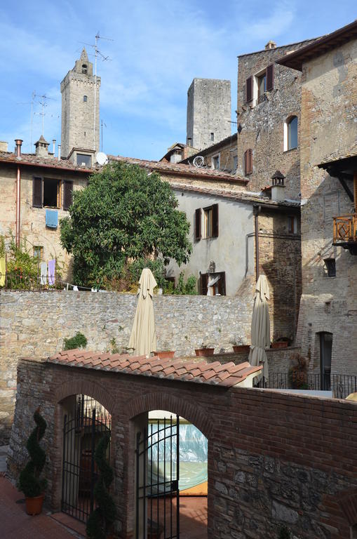 Il Nido Di Anna Hotel San Gimignano Ngoại thất bức ảnh