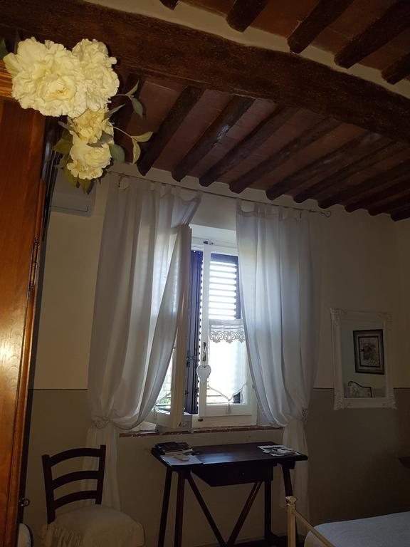 Il Nido Di Anna Hotel San Gimignano Ngoại thất bức ảnh