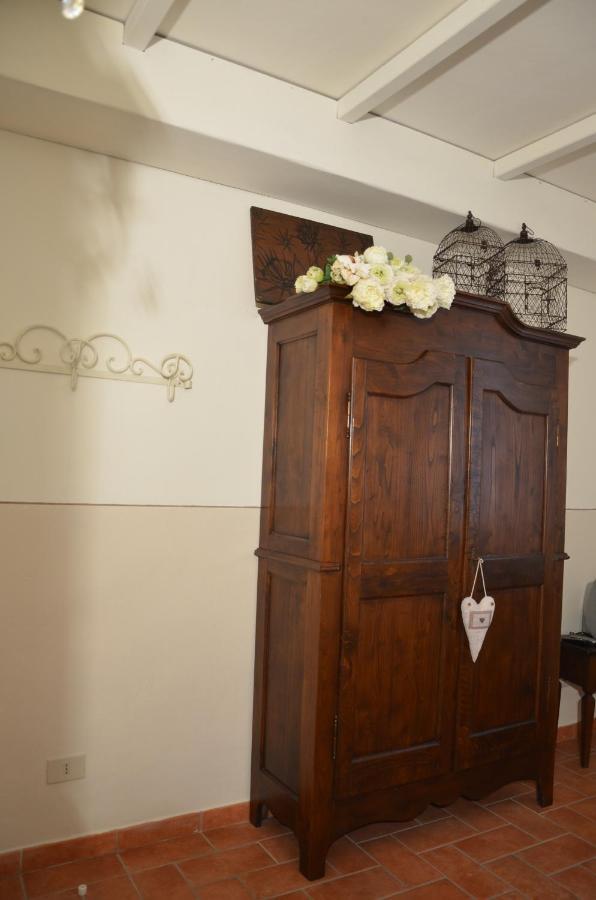 Il Nido Di Anna Hotel San Gimignano Ngoại thất bức ảnh