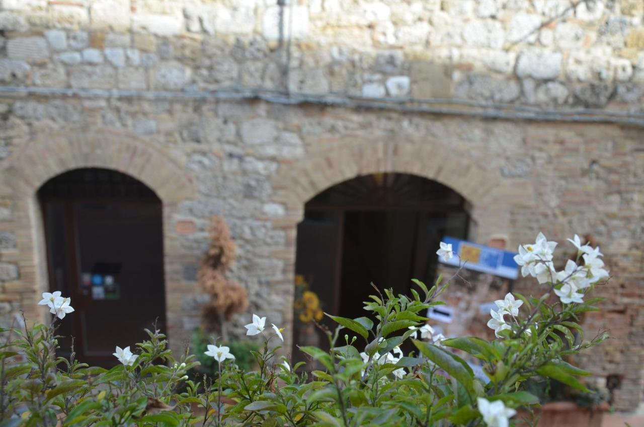Il Nido Di Anna Hotel San Gimignano Ngoại thất bức ảnh